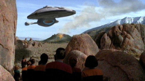 Star Trek: Voyager - S2E26: Basics (1)