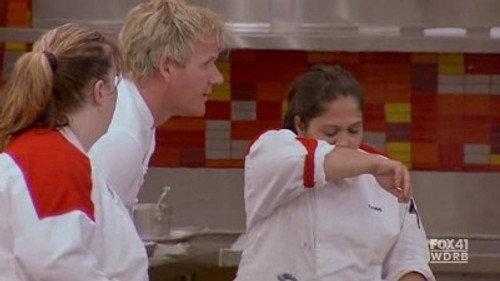 Hell's Kitchen - S9E7: 11 Chefs Compete