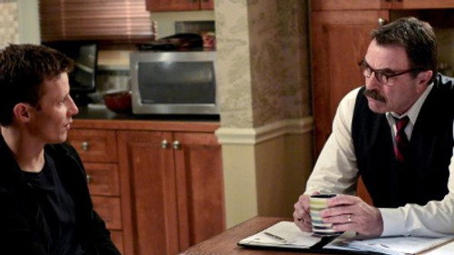 Blue Bloods - S4E6: Growing Boys