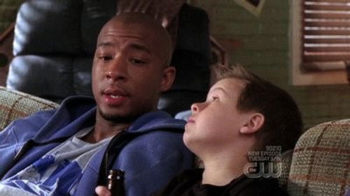 One Tree Hill - S6E21: A Kiss to Build a Dream On