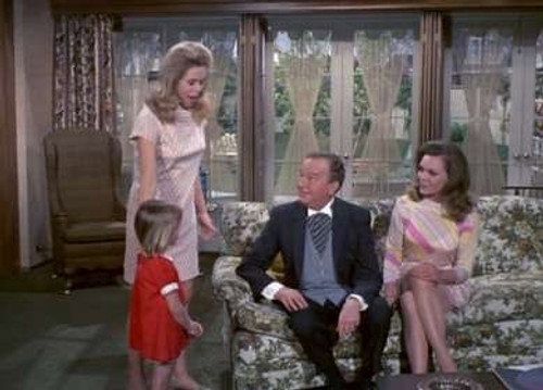 Bewitched - S5E28: Samantha's Good News