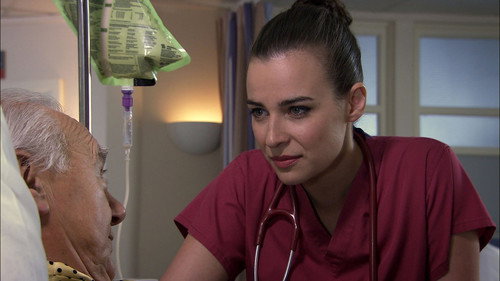Holby City - S16E46: Going, Going...