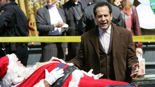 Monk - S6E10: Mr. Monk and the Man Who Shot Santa Claus