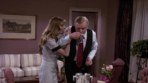 Cheers - S7E22: The Visiting Lecher