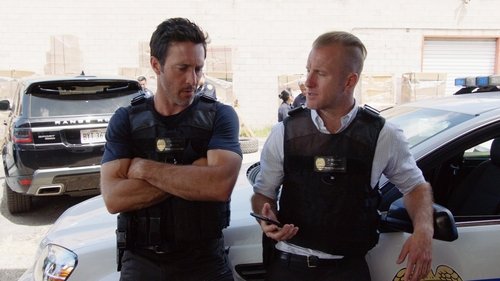 Hawaii Five-0 - S10E1: Ua ʻeha ka ʻili i ka maka o ka ihe (The Skin Has Been Hurt By the Point of the Spear)