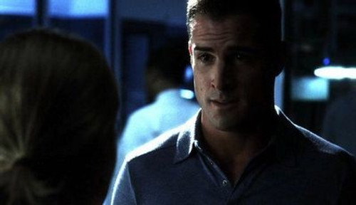 CSI: Crime Scene Investigation - S4E7: Invisible Evidence