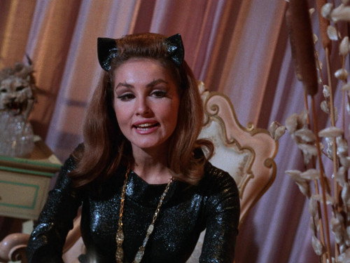 Batman - S1E19: The Purr-Fect Crime