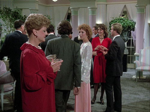 Murder, She Wrote - S1E16: Tough Guys Don't Die