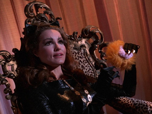 Batman - S2E3: Hot Off the Griddle