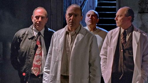 The X-Files - S2E16: Colony (1)