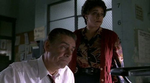 Law & Order - S7E12: Barter