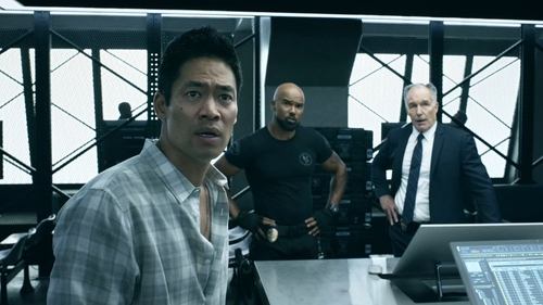 S.W.A.T. - S8E5: Human Interest