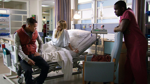 Holby City - S15E22: Not Aaron