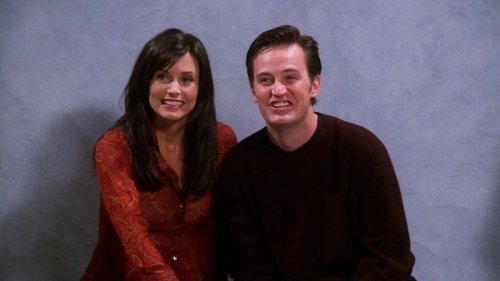 Friends - S7E5: The One with the Engagement Picture