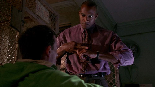 NYPD Blue - S9E22: Better Laid than Never (1)