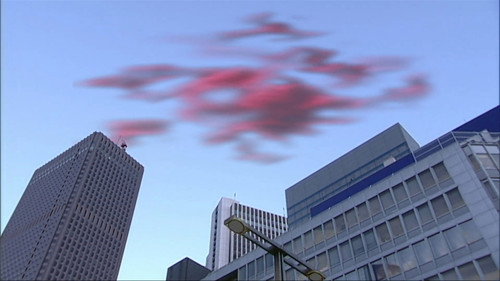 Kamen Rider - S11E47: The Mystery of the Sky!