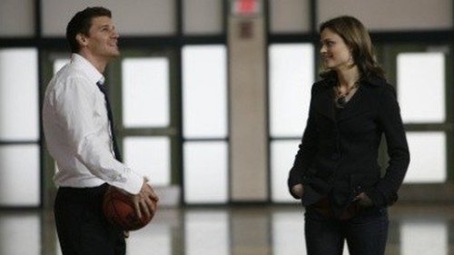 Bones - S3E11: Player Under Pressure