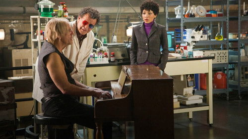 Fringe - S3E10: The Firefly