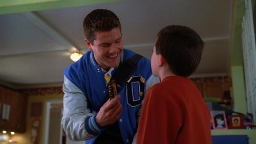 The Middle - S2E3: The Diaper Incident