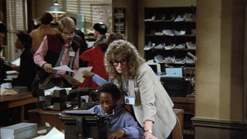 Hill Street Blues - S5E7: Blues for Mr. Green