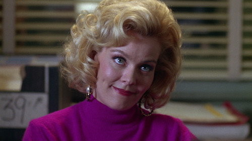 NYPD Blue - S1E8: Tempest in a C-Cup