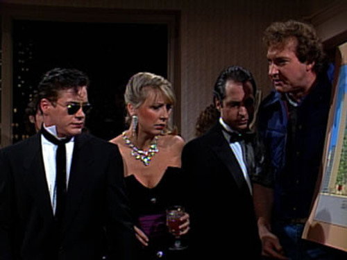 Saturday Night Live - S11E6: Teri Garr/Dream Academy, The Cult