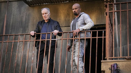 S.W.A.T. - S7E2: Peace Talks