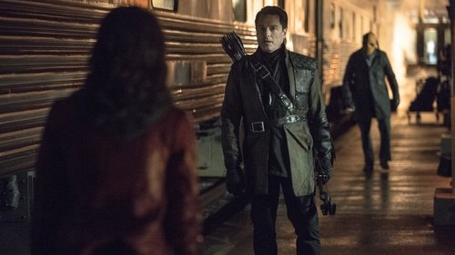 Arrow - S2E22: Streets of Fire