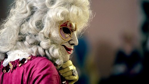 Doctor Who - S2E4: The Girl in the Fireplace