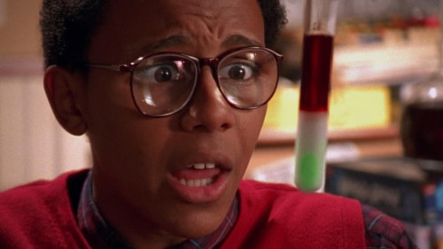 Malcolm in the Middle - S5E19: Experiment