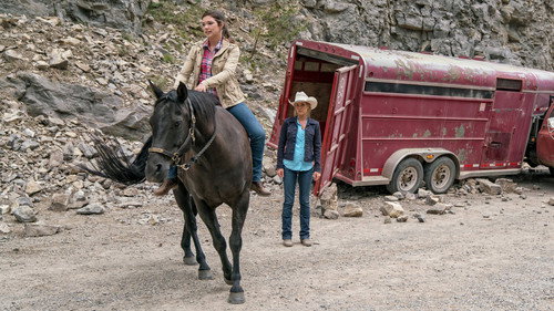 Heartland - S10E10: Together, and Apart