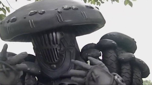 Kamen Rider - S13E18: Narrow Escape from Death