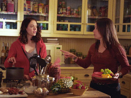 Charmed - S4E21: Womb Raider