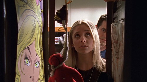 Buffy the Vampire Slayer - S2E19: I Only Have Eyes for You