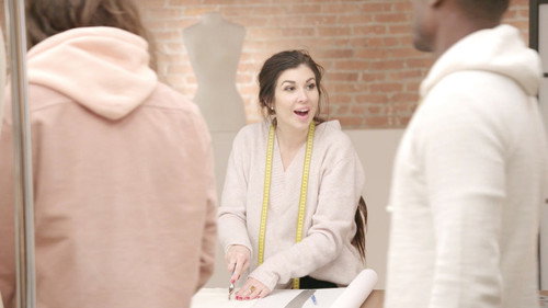 Project Runway - S17E9: The Stitch Is Back