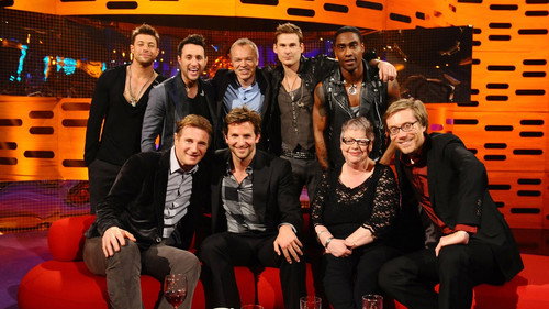 The Graham Norton Show - S8E19: Liam Neeson, Bradley Cooper, Stephen Merchant, Jo Brand, Blue