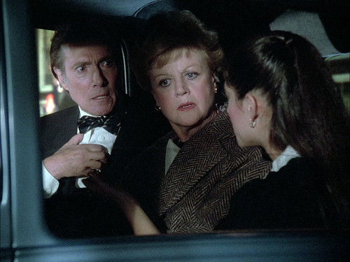 Murder, She Wrote - S1E9: Death Takes a Curtain Call