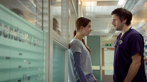 Holby City - S14E29: Coercion