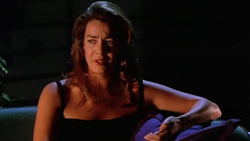 Babylon 5 - S4E1: The Hour of the Wolf