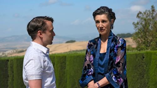 Succession - S3E8: Chiantishire