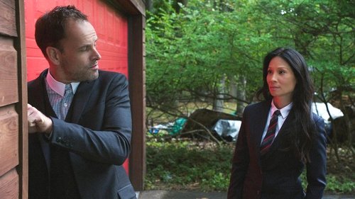 Elementary - S6E8: Sand Trap
