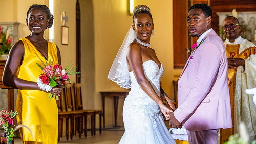 Death in Paradise - S12E4: An Unpleasant Homecoming