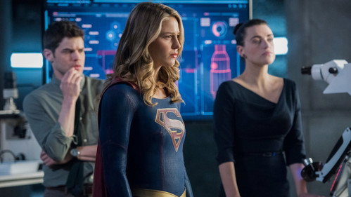 Supergirl - S3E19: The Fanatical