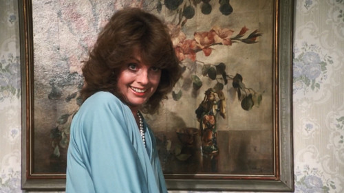 Dallas - S2E24: John Ewing III (2)