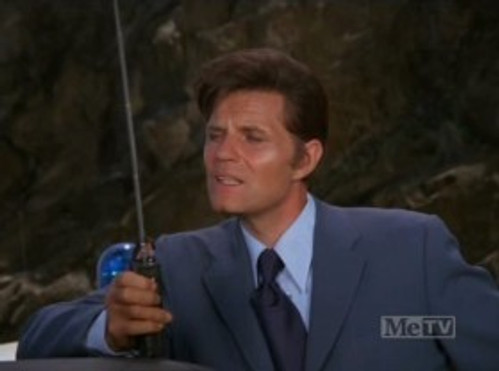 Hawaii Five-O - S4E6: ...And I Want Some Candy And A Gun That Shoots