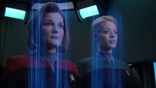Star Trek: Voyager - S5E23: Relativity
