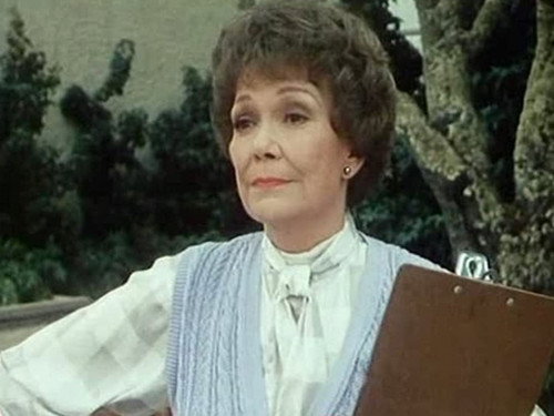 Falcon Crest - S9E3: Flesh and Blood