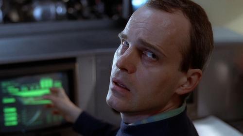 The X-Files - S1E23: Roland