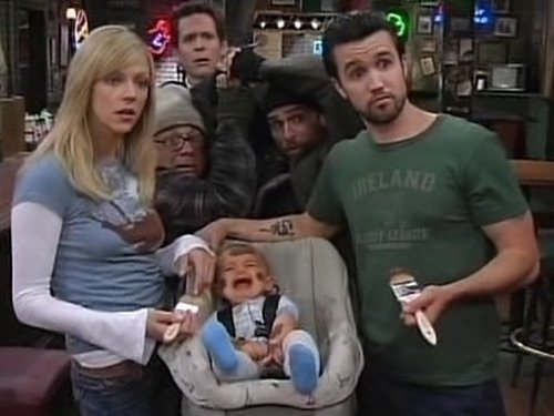 It's Always Sunny in Philadelphia - S3E1: The Gang Finds a Dumpster Baby