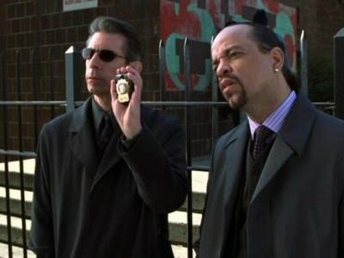 Law & Order: Special Victims Unit - S2E6: Noncompliance